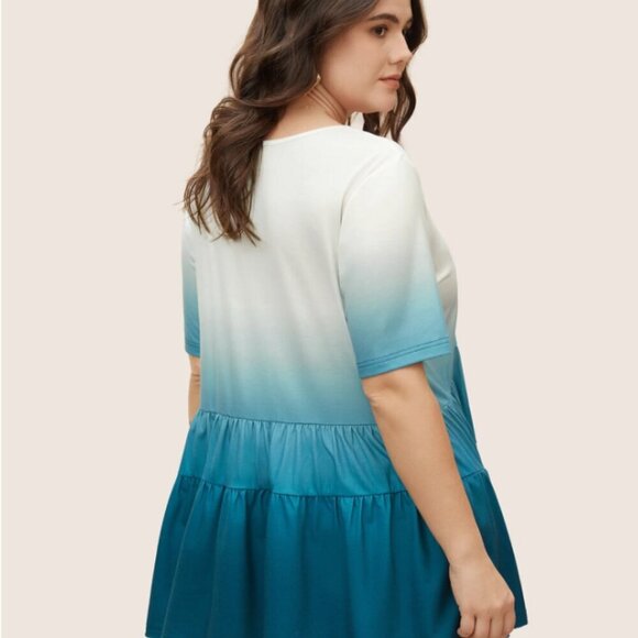 BloomChic V Neck Ombre Ruffle Layered Hem T-shirt Size - M ( us size 10) - Picture 2 of 4